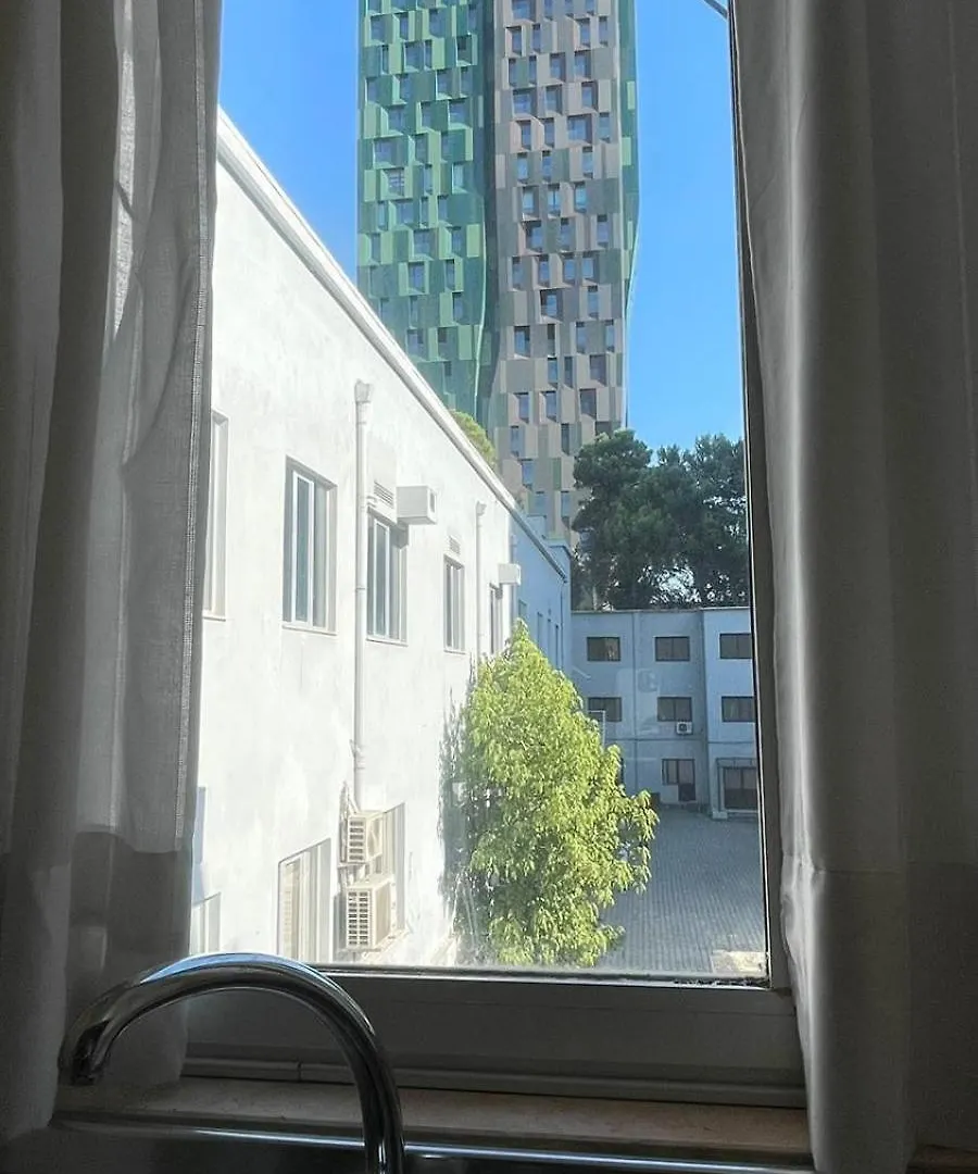 Vintage Apartment In Center Tirana