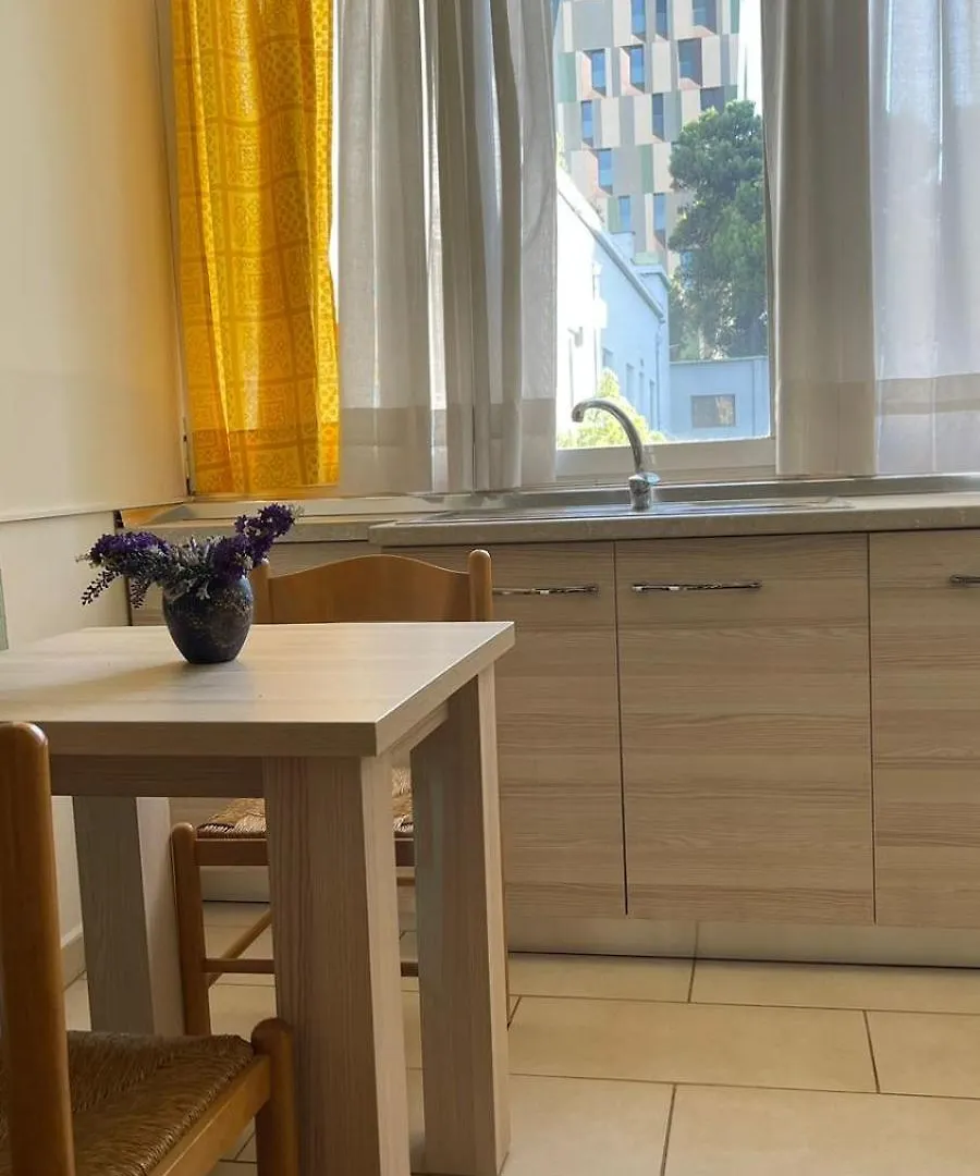 Vintage Apartment In Center Tirana